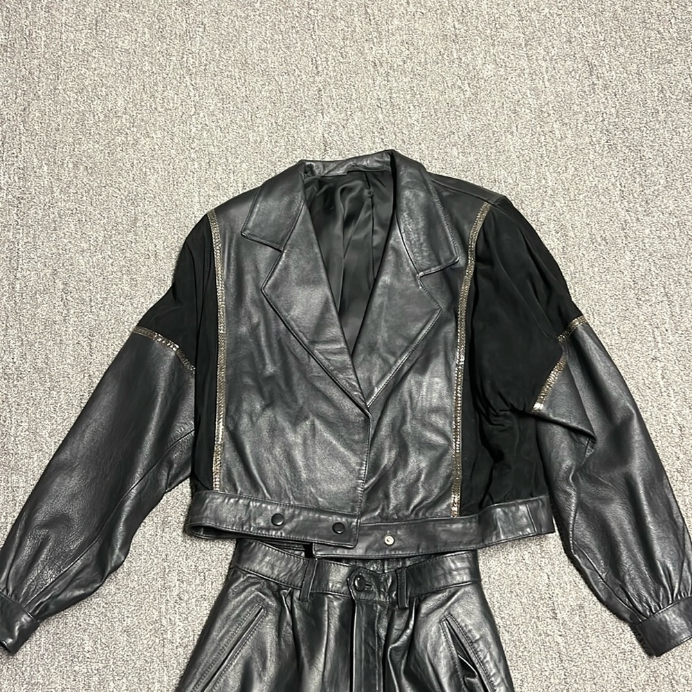 Black leather cropped vintage jacket and pants